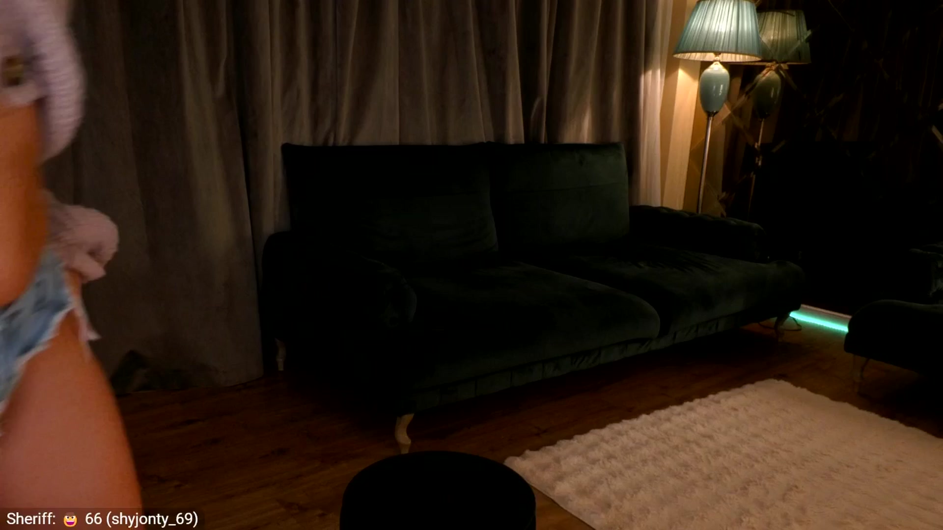 Gallery image thumbnail from Yveline's myfreecams stream on, 03/07/2026, 23:39 image 5 of 20