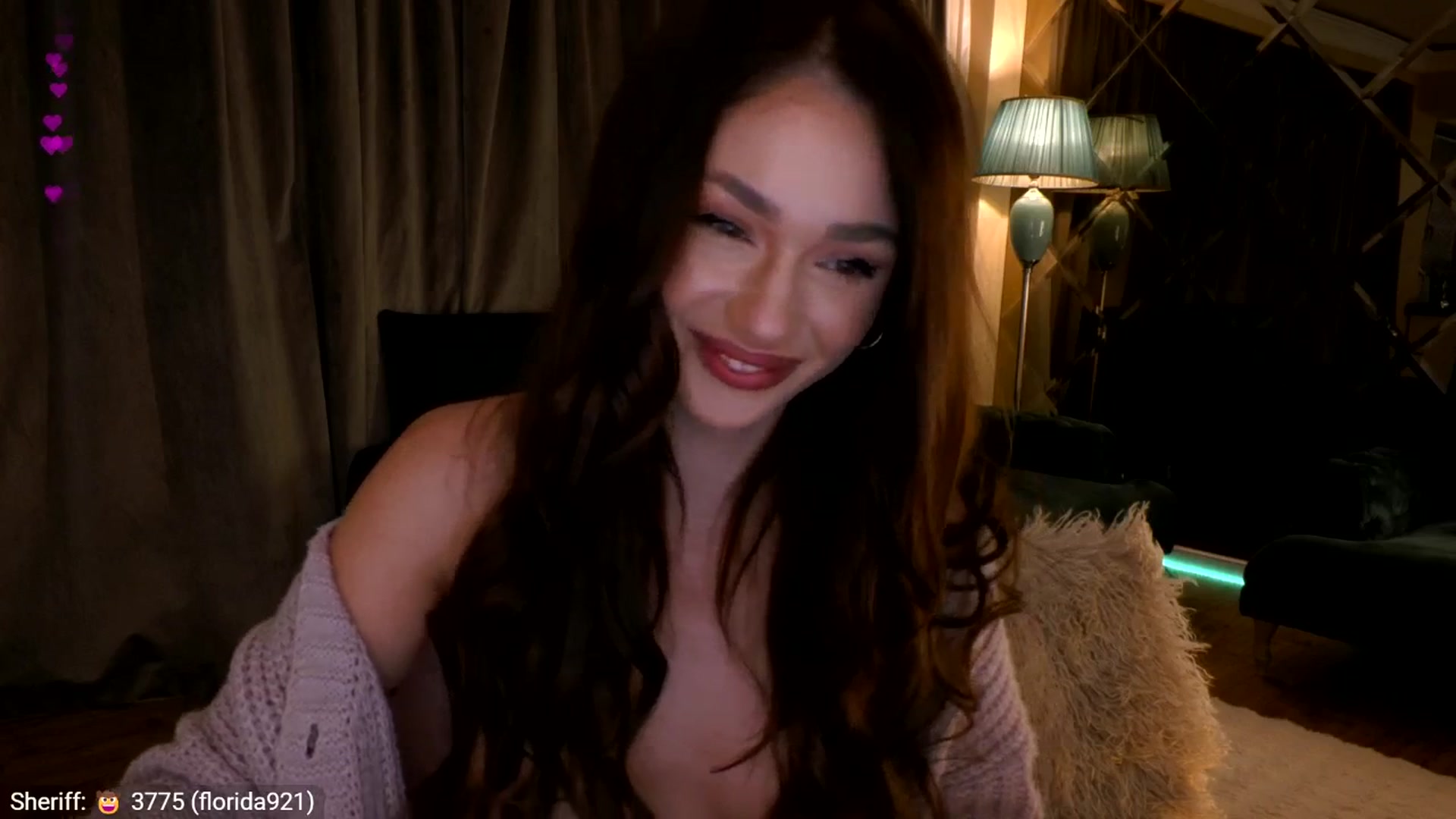Gallery image thumbnail from Yveline's myfreecams stream on, 03/07/2026, 23:39 image 19 of 20