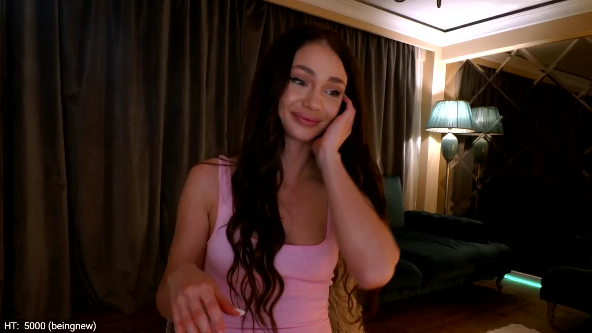 Gallery image thumbnail from Yveline's myfreecams stream on, 03/08/2026, 21:05 image 17 of 20
