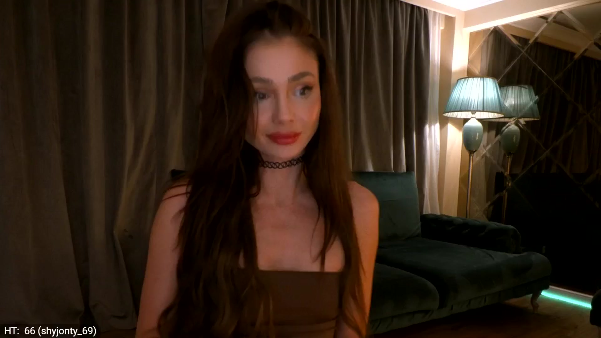 Gallery image thumbnail from Yveline's myfreecams stream on, 03/11/2026, 21:45 image 12 of 20