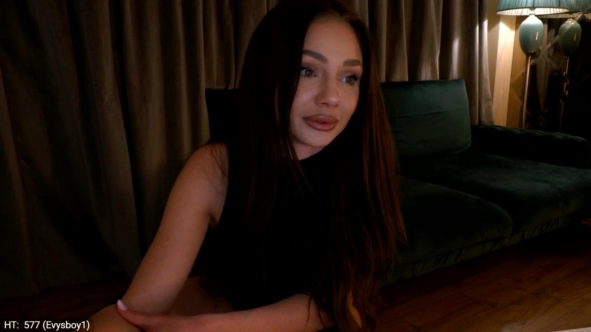 Gallery image thumbnail from Yveline's myfreecams stream on, 03/22/2026, 24:28 image 9 of 20
