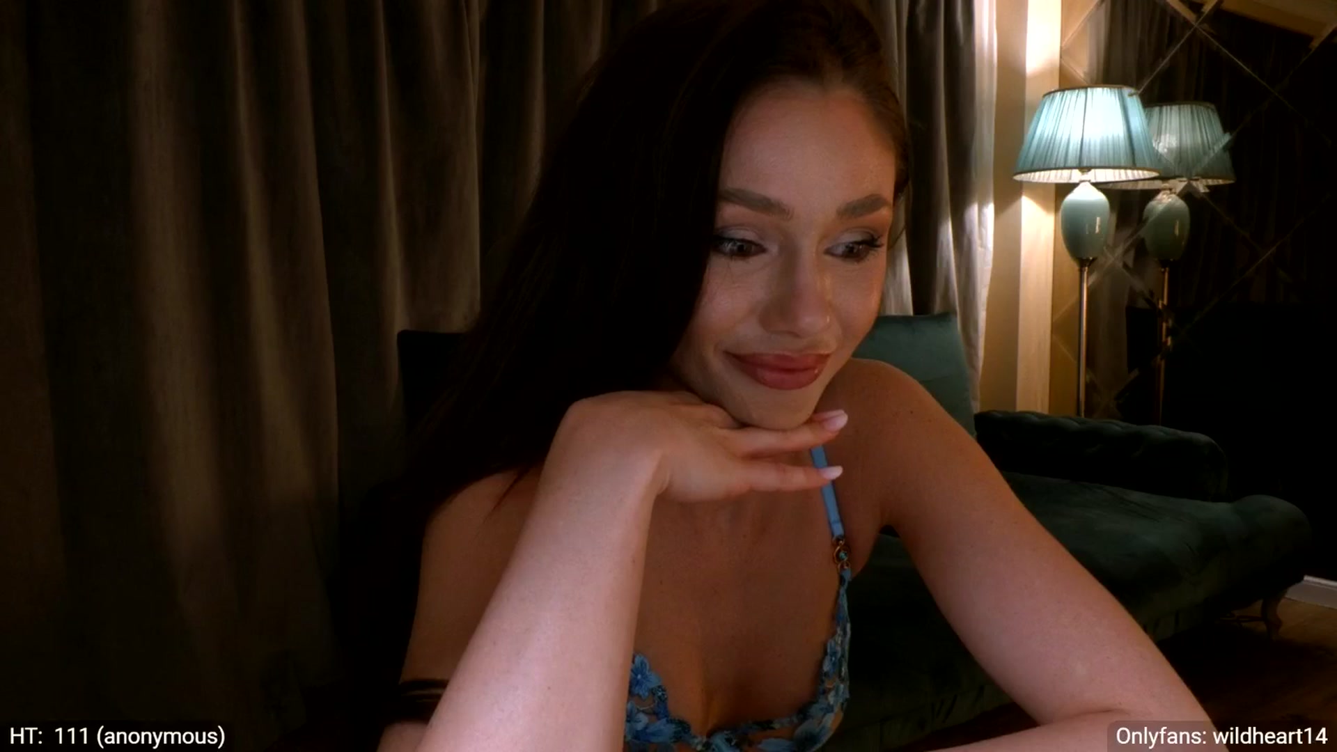 Gallery image thumbnail from Yveline's myfreecams stream on, 03/23/2026, 21:35 image 17 of 20
