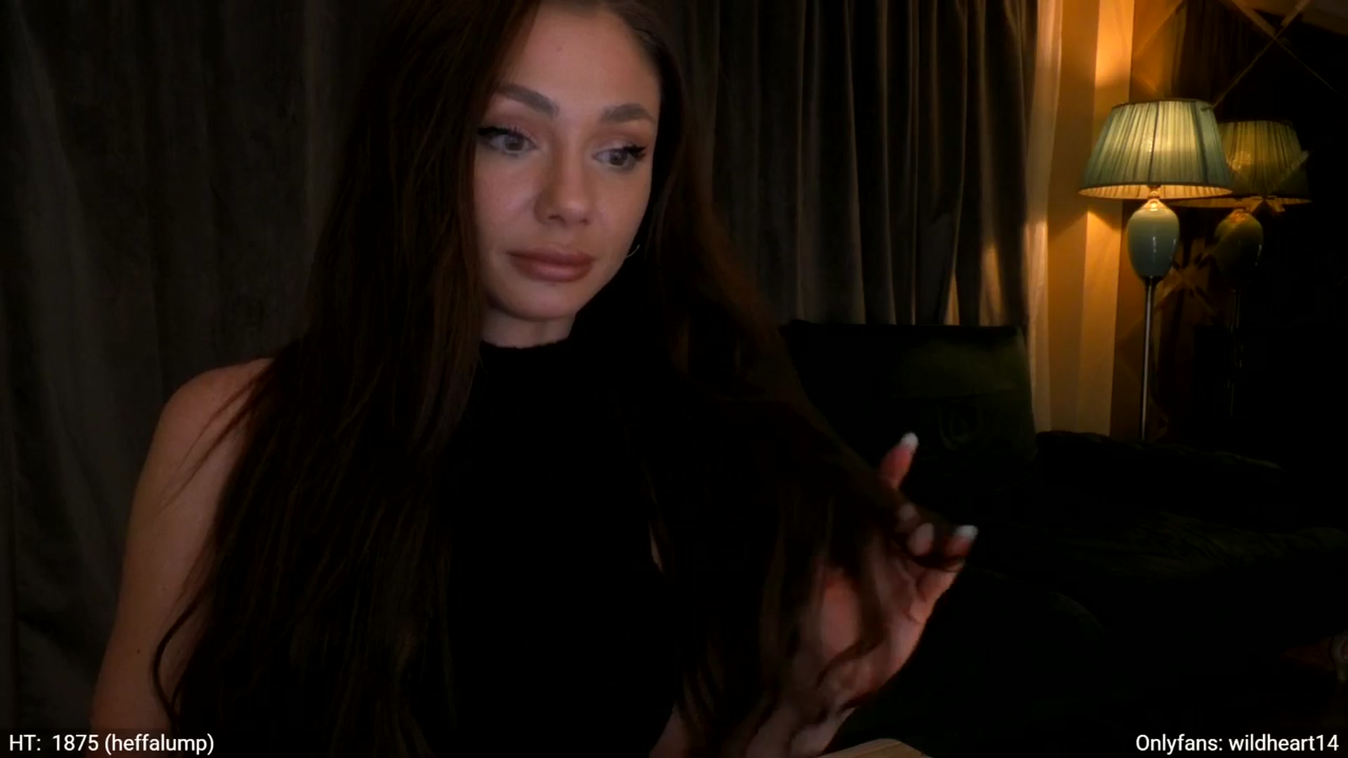 Gallery image thumbnail from Yveline's myfreecams stream on, 04/01/2026, 20:36 image 18 of 20