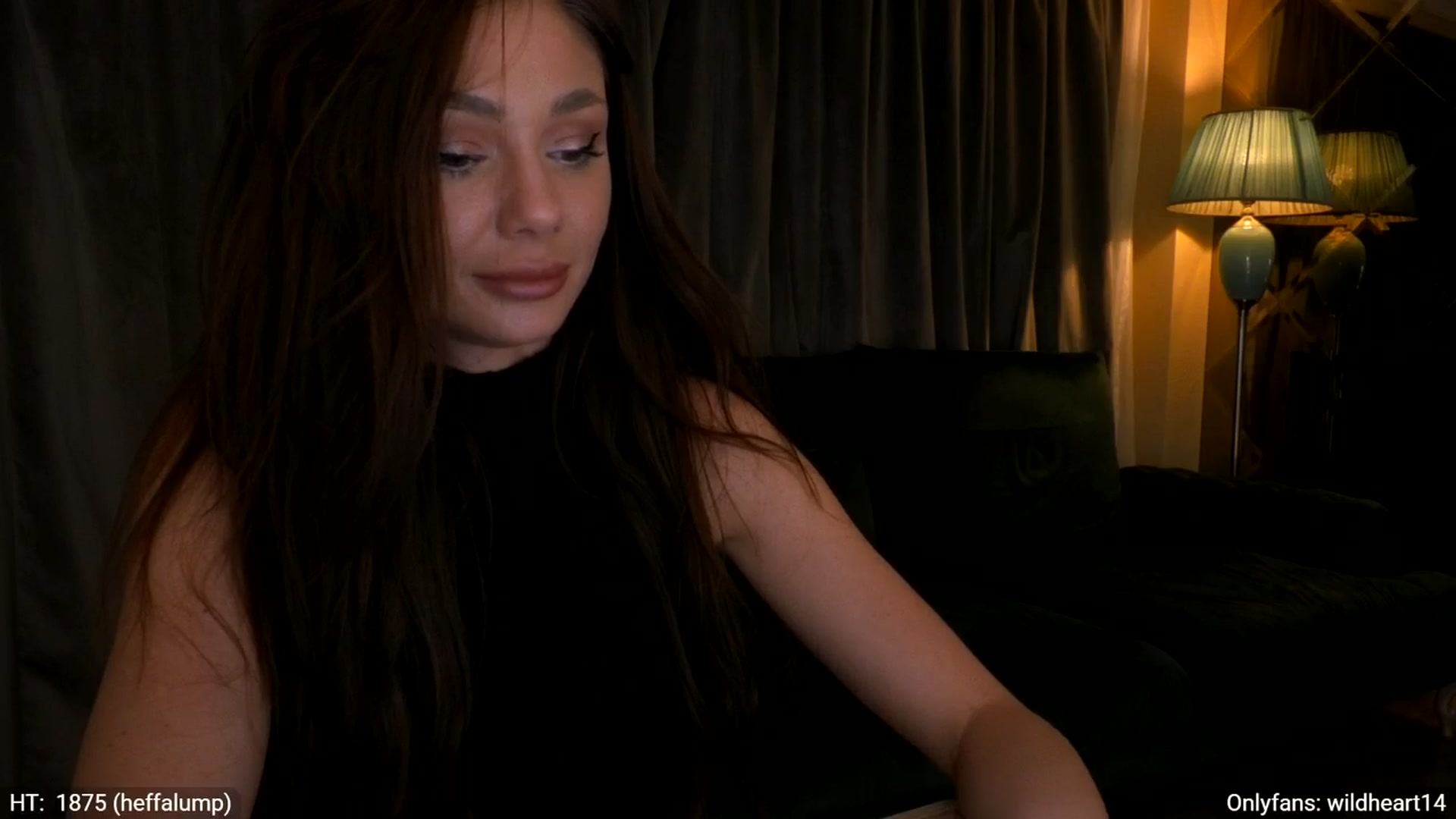Gallery image thumbnail from Yveline's myfreecams stream on, 04/01/2026, 20:36 image 13 of 20