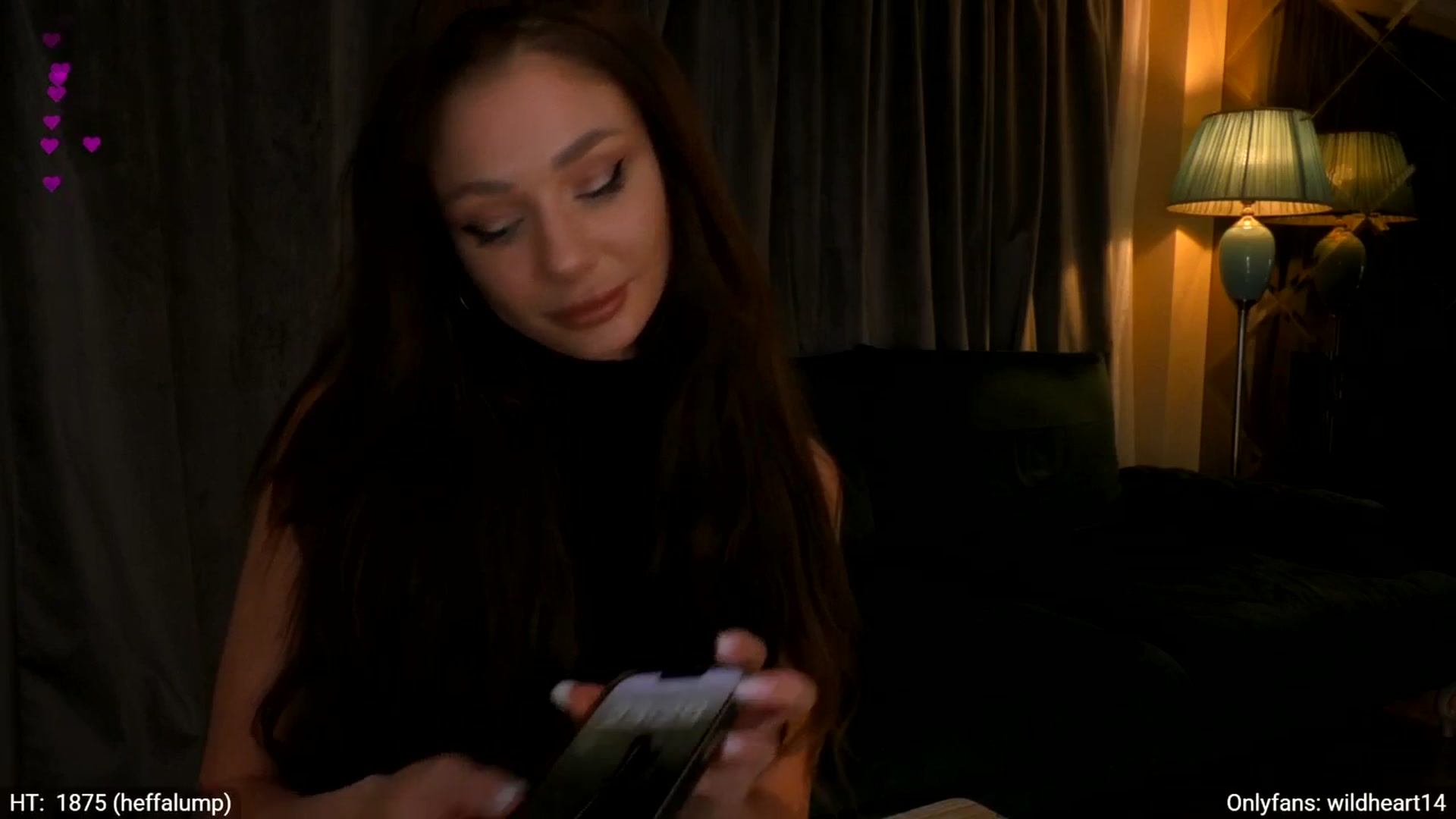 Gallery image thumbnail from Yveline's myfreecams stream on, 04/01/2026, 20:36 image 16 of 20