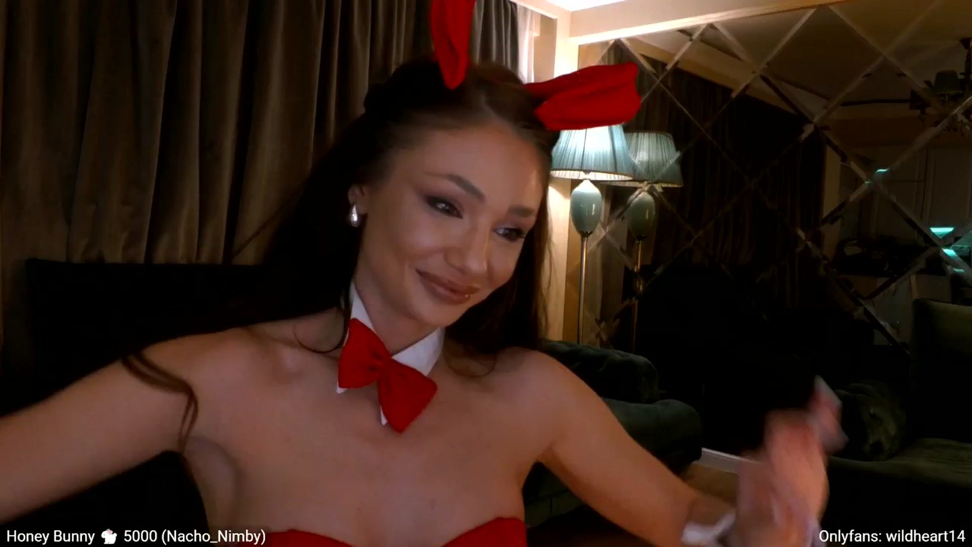 Gallery image thumbnail from Yveline's myfreecams stream on, 04/05/2026, 19:51 image 14 of 20