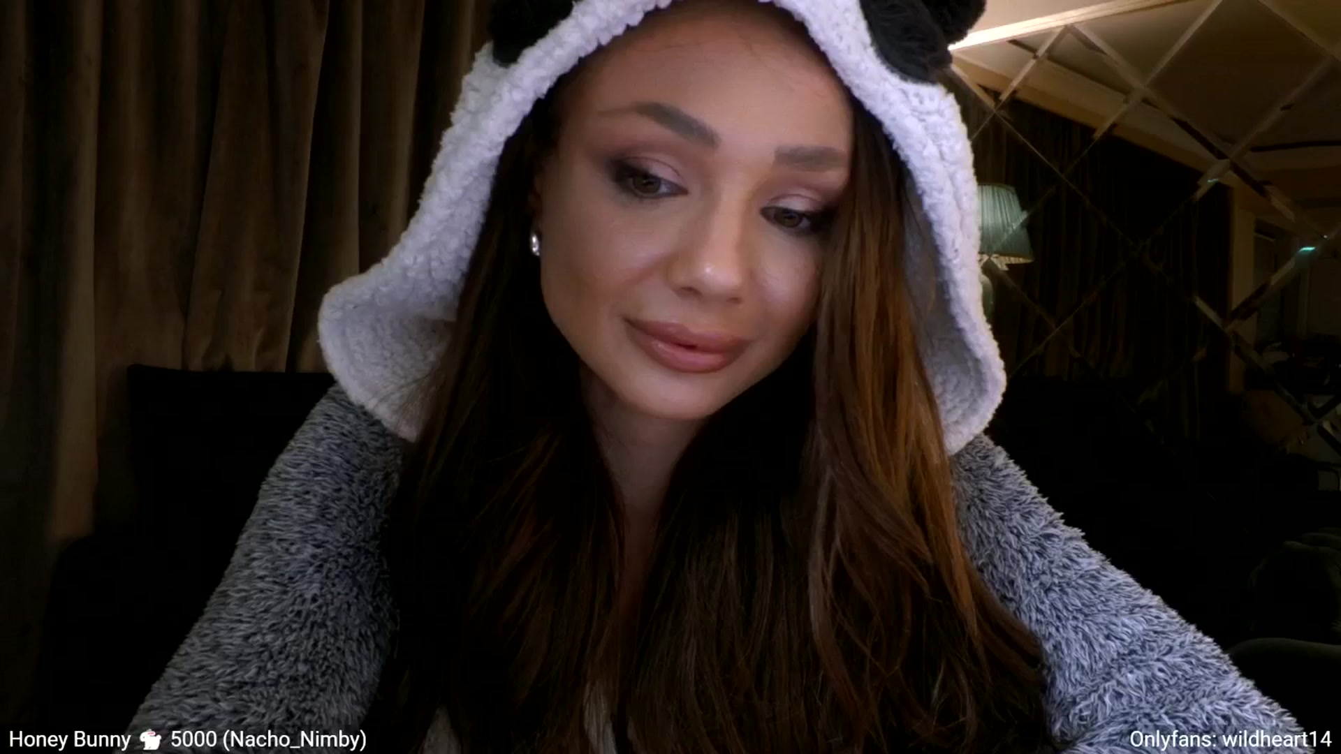 Gallery image thumbnail from Yveline's myfreecams stream on, 04/05/2026, 22:21 image 6 of 20