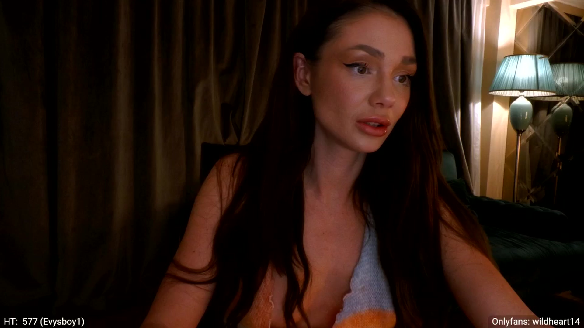 Gallery image thumbnail from Yveline's myfreecams stream on, 04/21/2026, 22:40 image 7 of 20