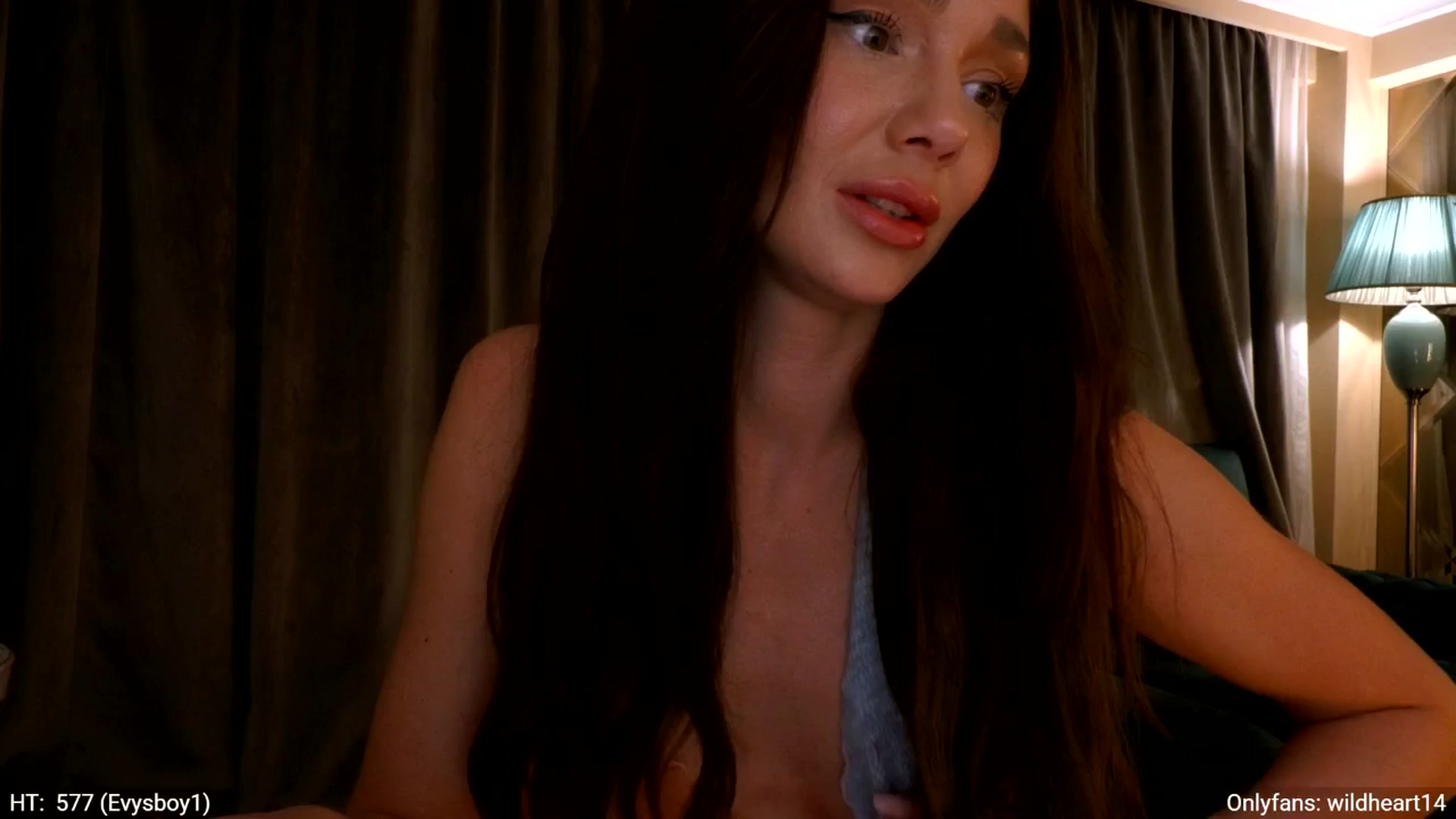 Gallery image thumbnail from Yveline's myfreecams stream on, 04/21/2026, 22:40 image 18 of 20