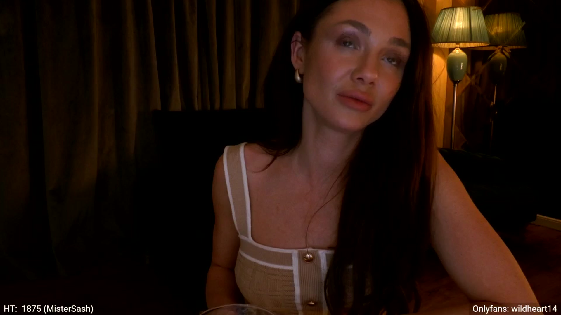 Gallery image thumbnail from Yveline's myfreecams stream on, 04/23/2026, 22:32 image 18 of 20