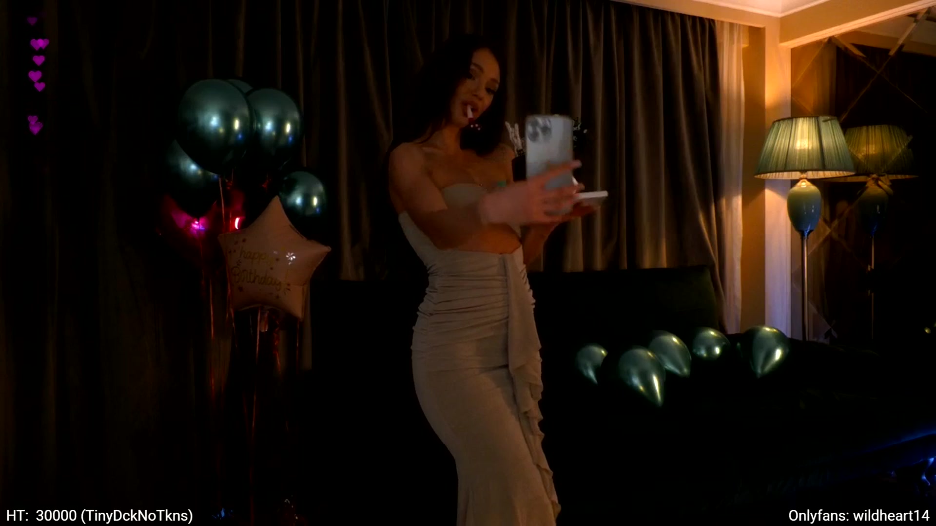 Gallery image thumbnail from Yveline's myfreecams stream on, 04/24/2026, 22:18 image 14 of 20