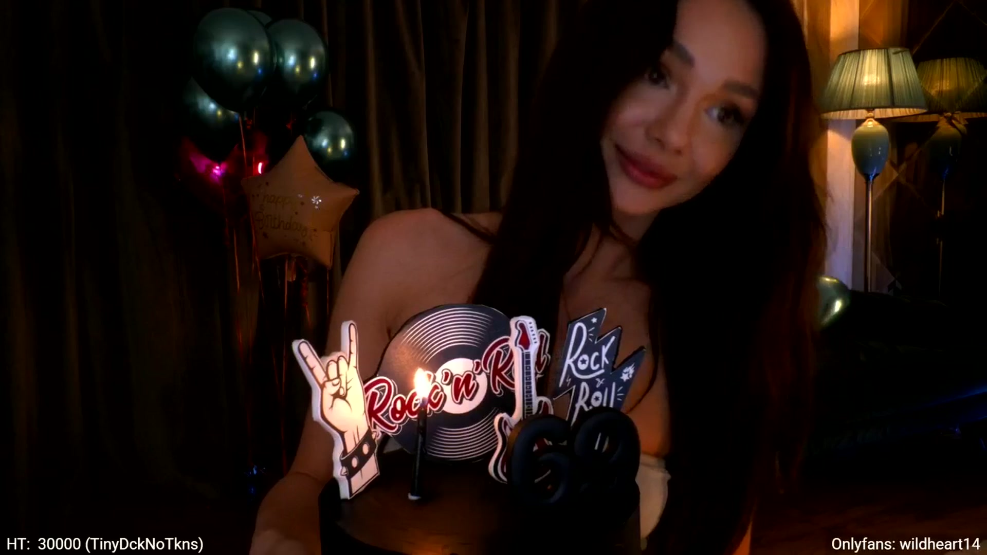 Gallery image thumbnail from Yveline's myfreecams stream on, 04/24/2026, 22:18 image 15 of 20