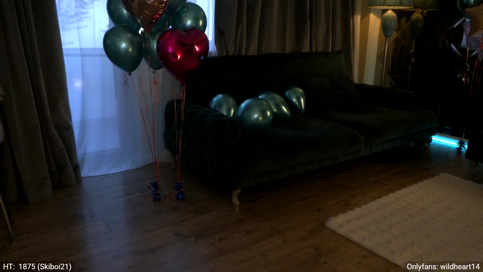 Gallery image thumbnail from Yveline's myfreecams stream on, 04/25/2026, 15:13 image 17 of 20