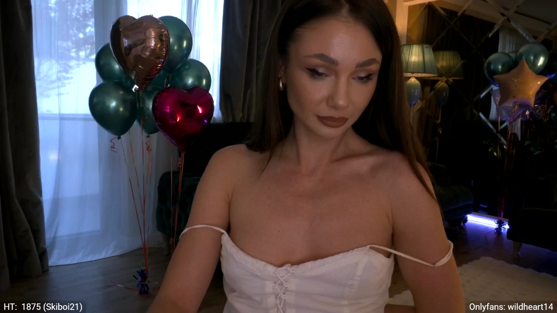 Gallery image thumbnail from Yveline's myfreecams stream on, 04/25/2026, 15:13 image 14 of 20