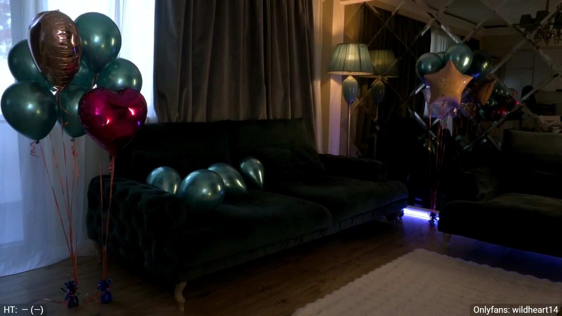 Gallery image thumbnail from Yveline's myfreecams stream on, 04/25/2026, 15:13 image 2 of 20