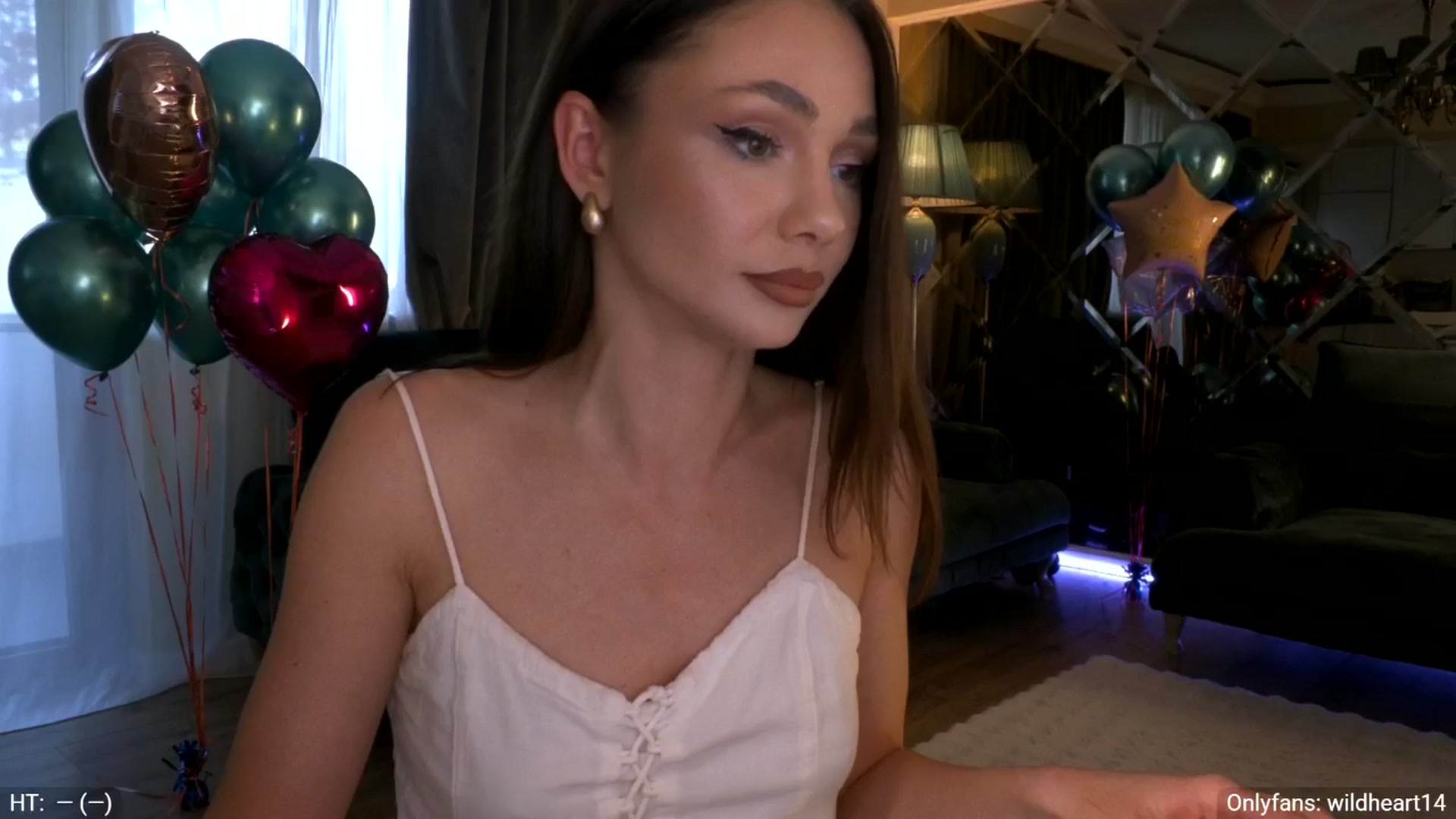 Gallery image thumbnail from Yveline's myfreecams stream on, 04/25/2026, 15:13 image 7 of 20