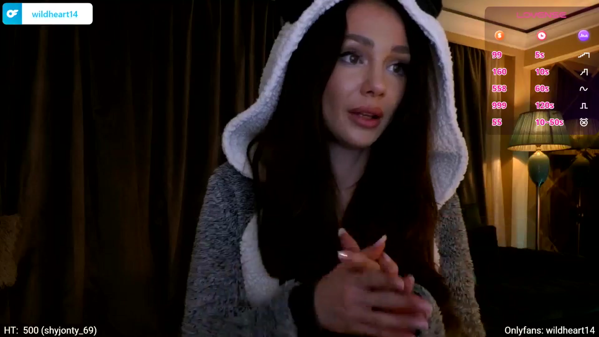 Gallery image thumbnail from Yveline's myfreecams stream on, 04/27/2026, 21:48 image 5 of 20