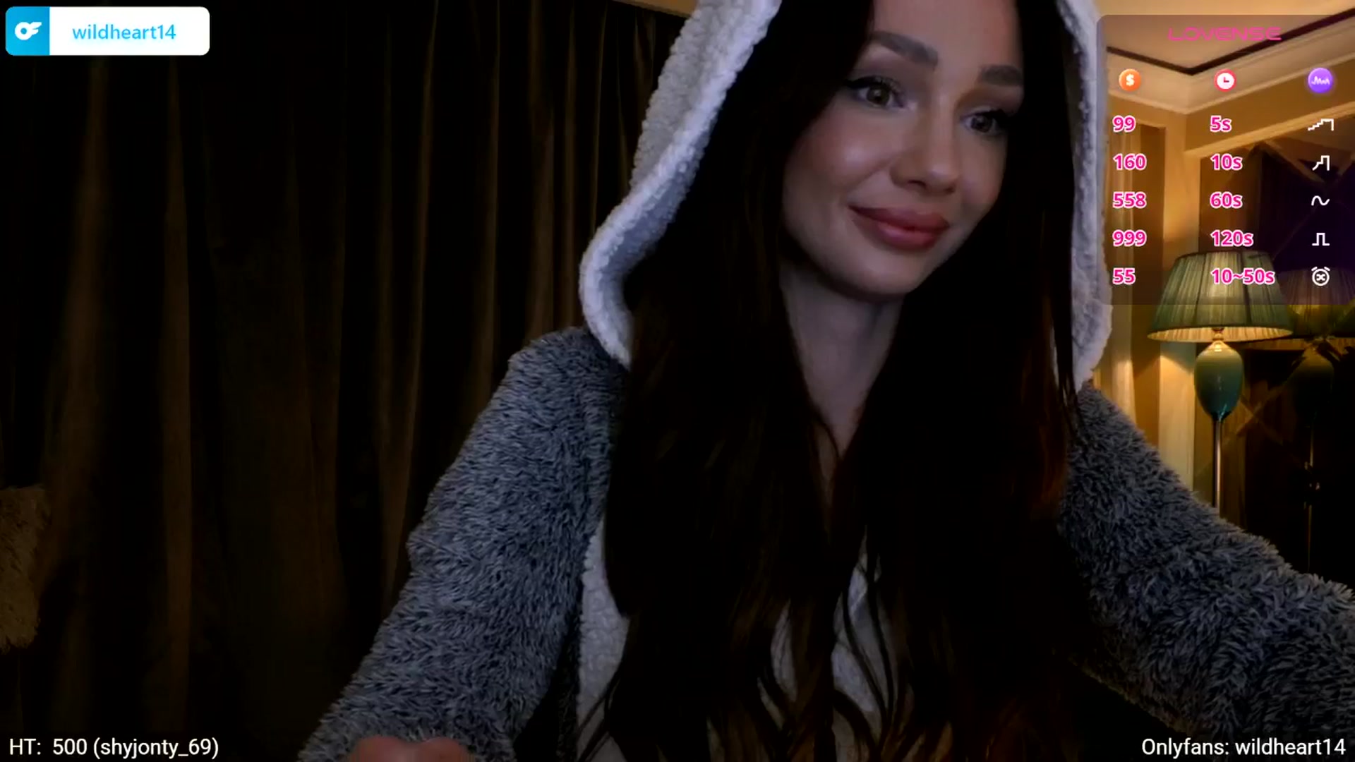 Gallery image thumbnail from Yveline's myfreecams stream on, 04/27/2026, 21:48 image 4 of 20