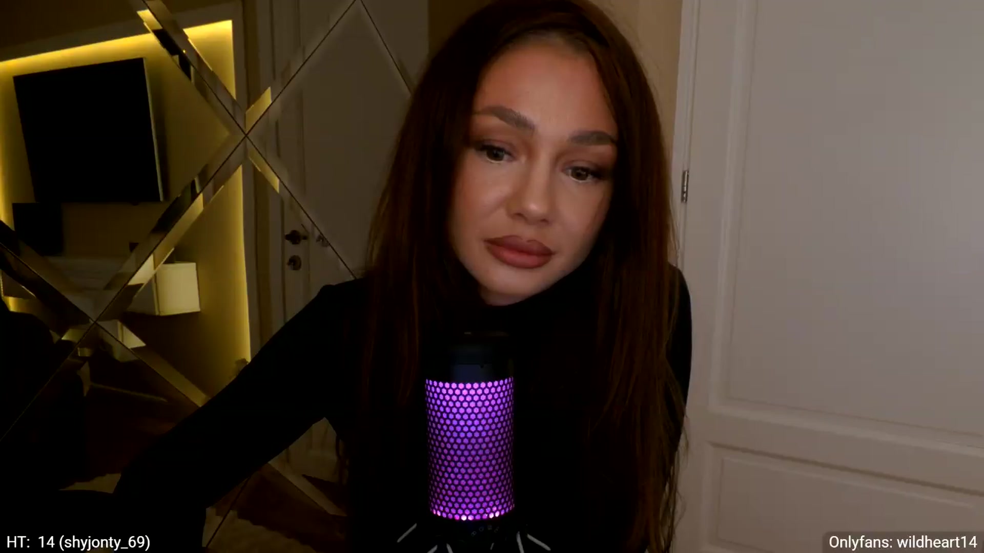 Gallery image thumbnail from Yveline's myfreecams stream on, 05/11/2026, 21:55 image 2 of 20