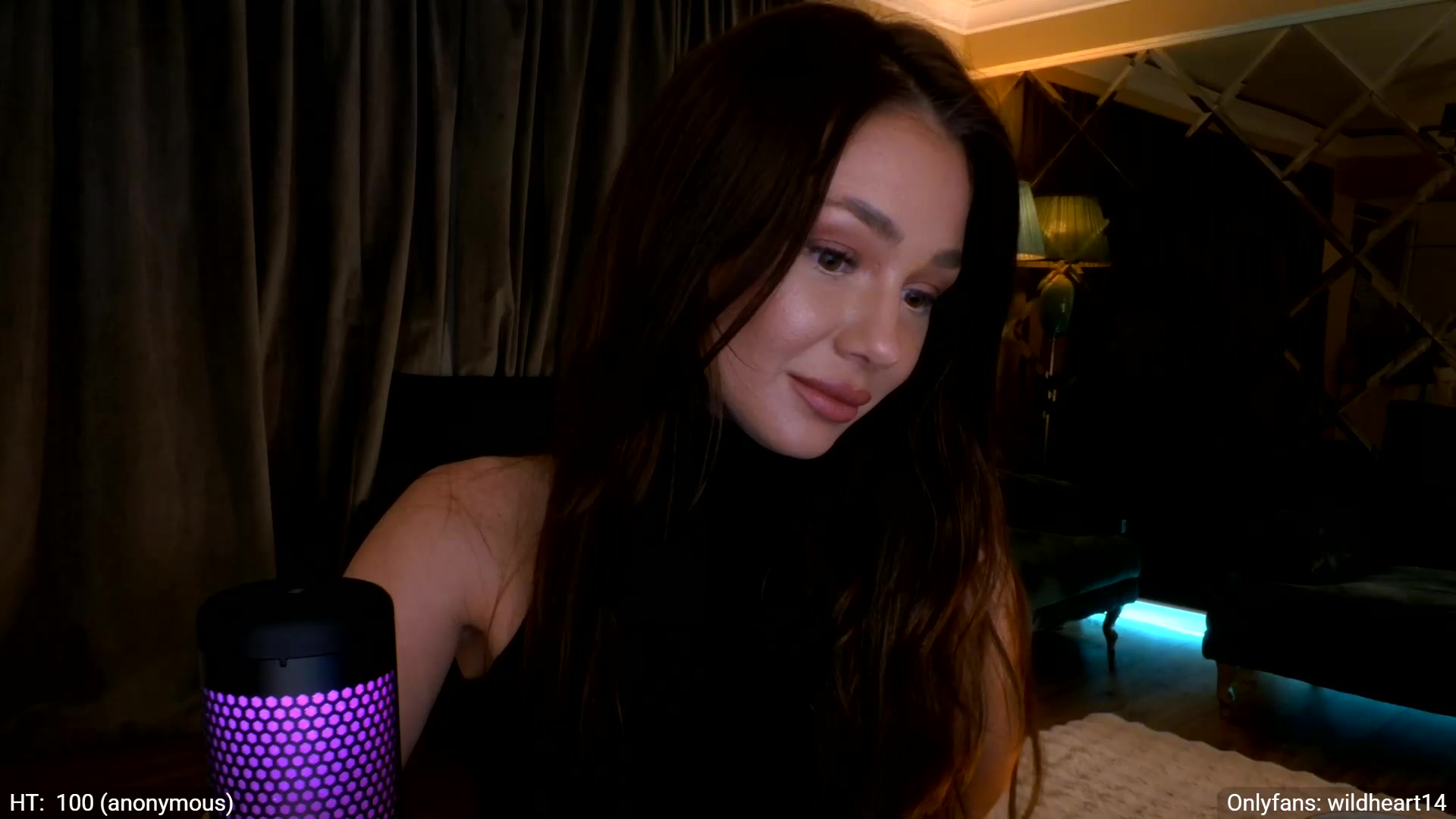 Gallery image thumbnail from Yveline's myfreecams stream on, 05/14/2026, 22:01 image 12 of 20