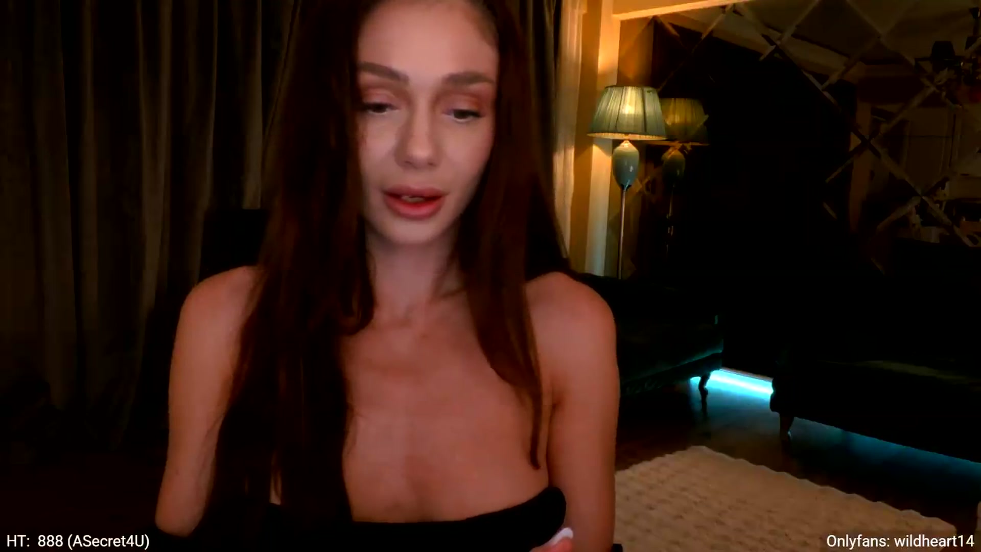Gallery image thumbnail from Yveline's myfreecams stream on, 05/21/2026, 21:21 image 19 of 20