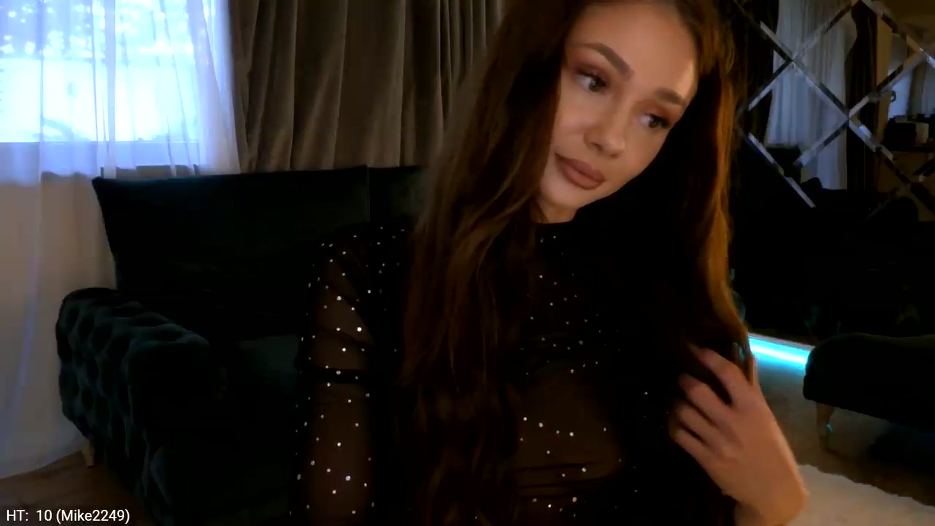 Gallery image thumbnail from Yveline's myfreecams stream on, 05/23/2026, 15:05 image 17 of 20
