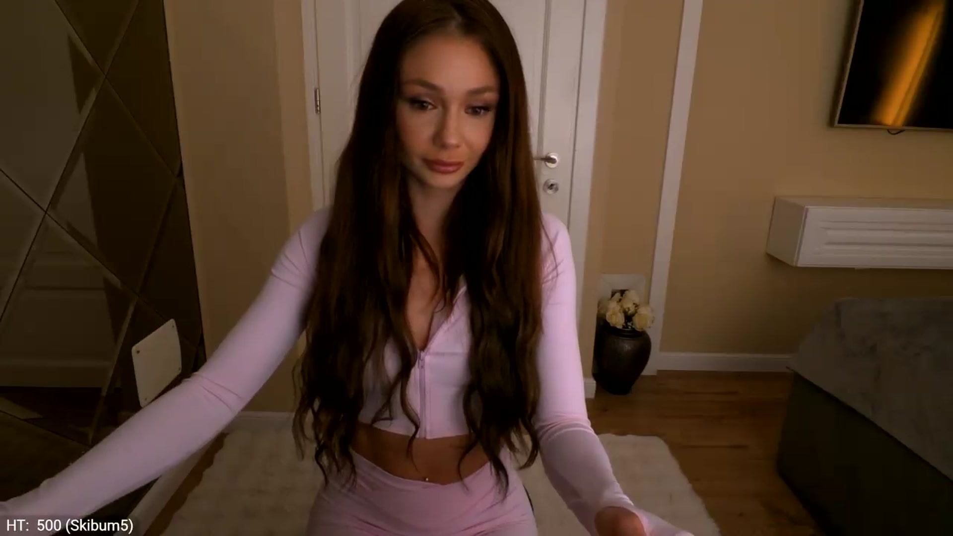 Gallery image thumbnail from Yveline's myfreecams stream on, 05/25/2026, 23:26 image 8 of 20