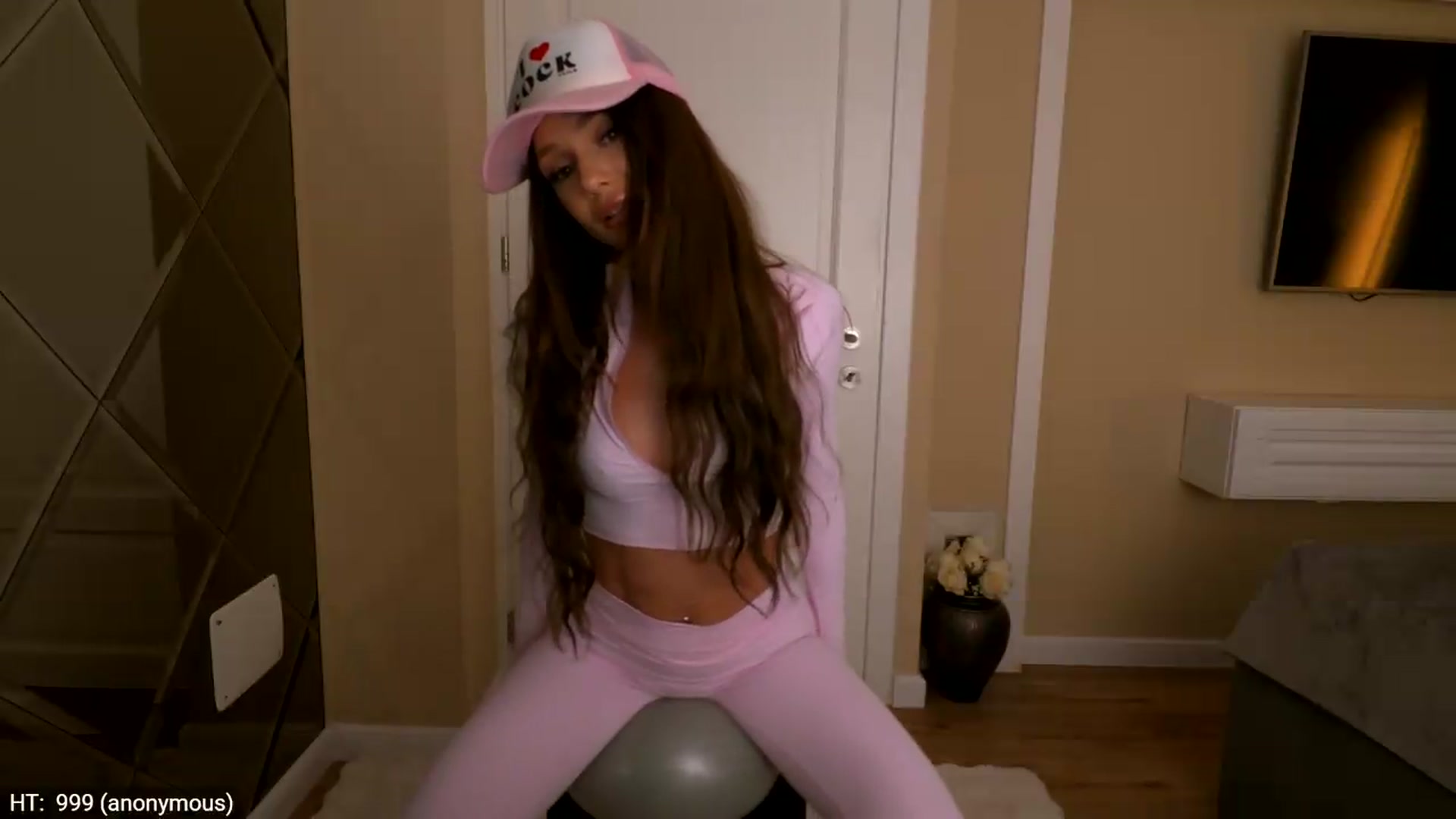 Gallery image thumbnail from Yveline's myfreecams stream on, 05/25/2026, 23:26 image 9 of 20