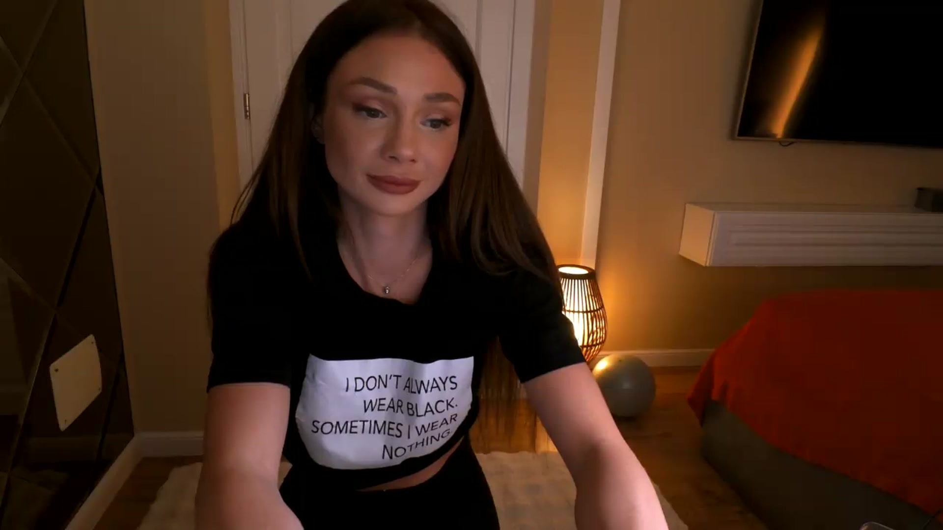 Gallery image thumbnail from Yveline's myfreecams stream on, 06/03/2026, 21:06 image 3 of 20