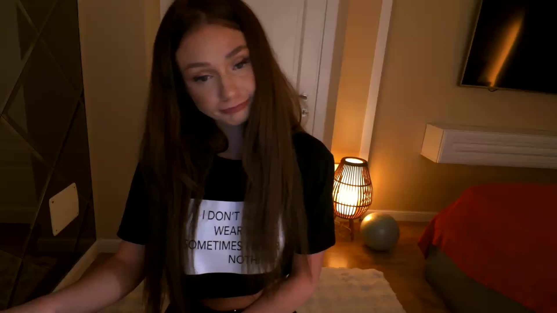 Gallery image thumbnail from Yveline's myfreecams stream on, 06/03/2026, 21:06 image 16 of 20