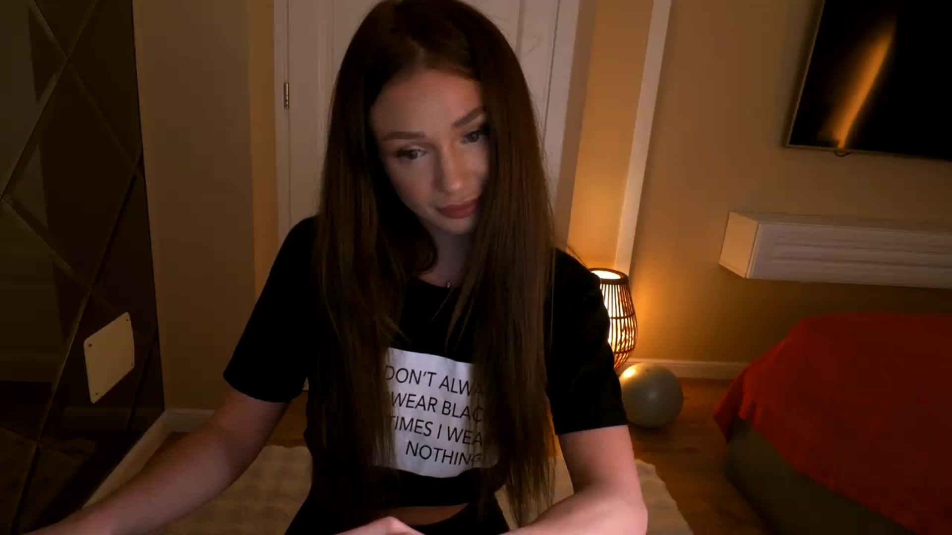 Gallery image thumbnail from Yveline's myfreecams stream on, 06/03/2026, 21:06 image 17 of 20