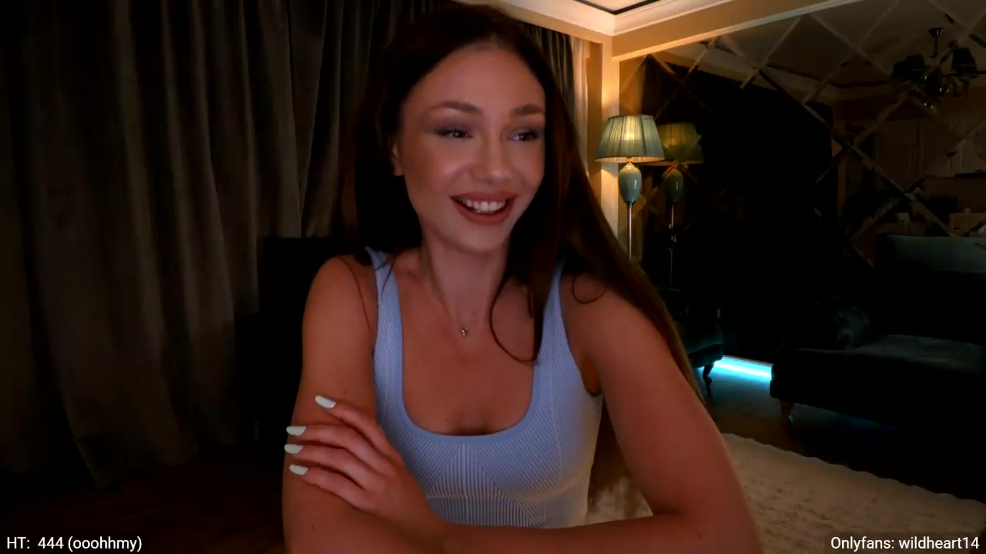 Gallery image thumbnail from Yveline's myfreecams stream on, 06/04/2026, 20:52 image 17 of 20
