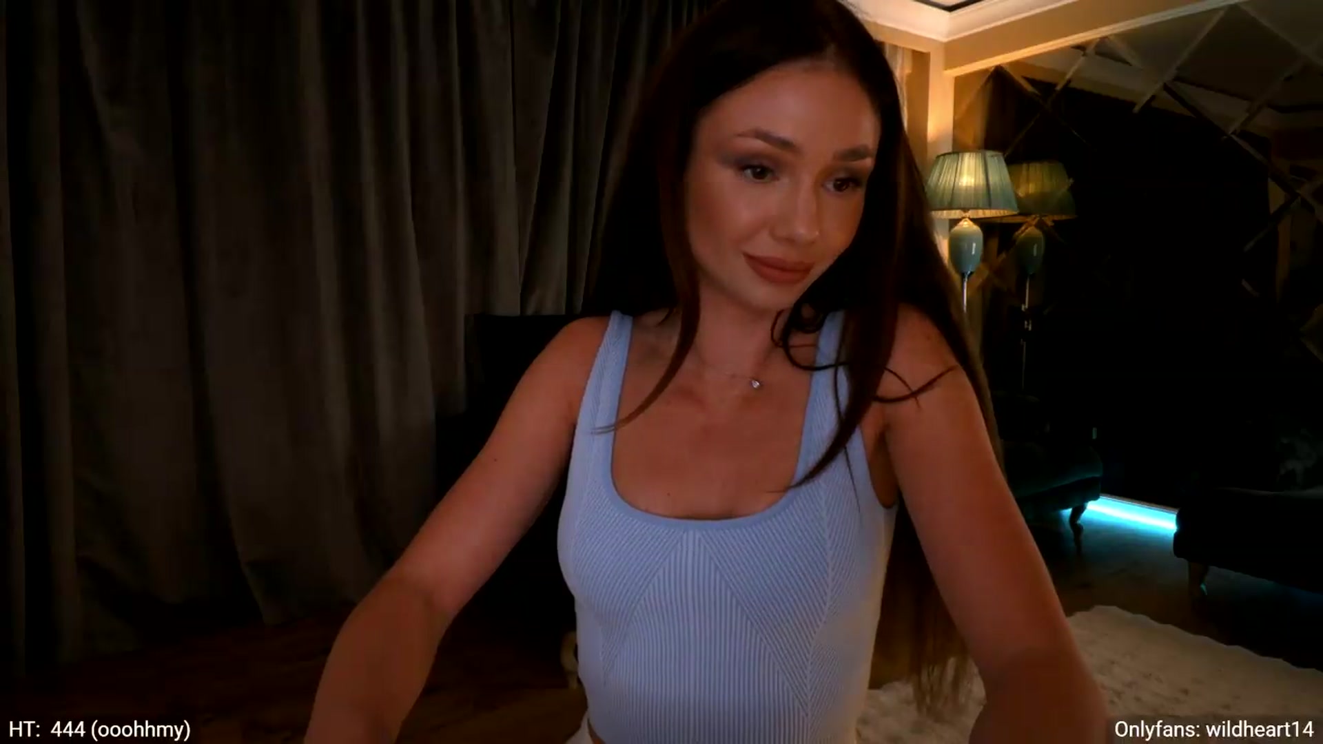 Gallery image thumbnail from Yveline's myfreecams stream on, 06/04/2026, 20:52 image 3 of 20