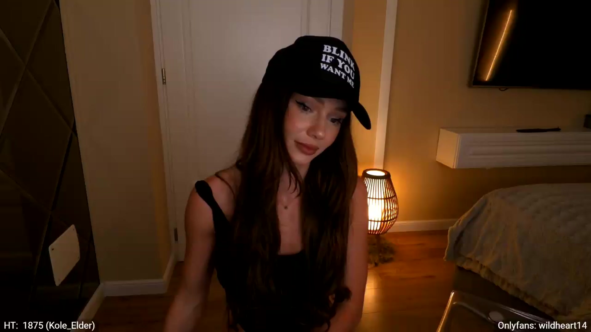 Gallery image thumbnail from Yveline's myfreecams stream on, 06/18/2026, 22:21 image 6 of 20