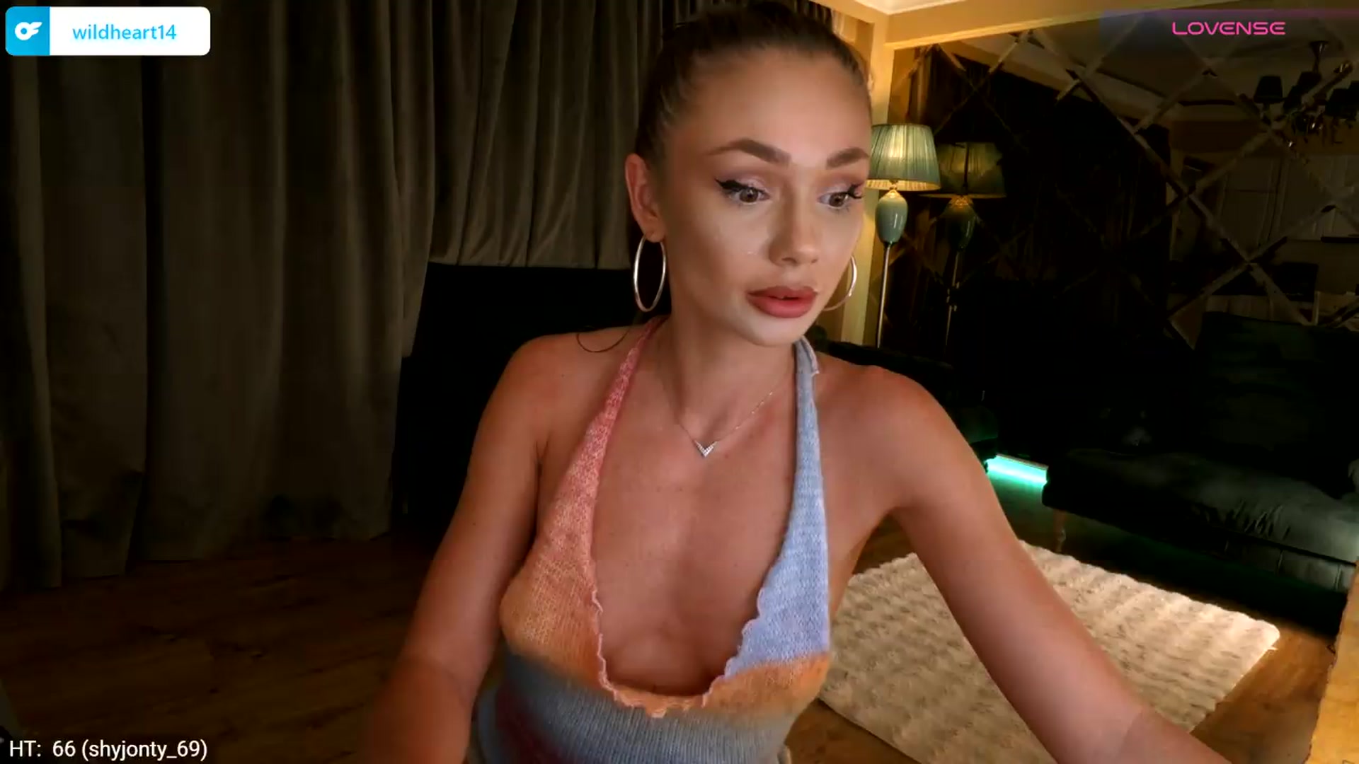 Gallery image thumbnail from Yveline's myfreecams stream on, 07/30/2026, 22:44 image 6 of 20