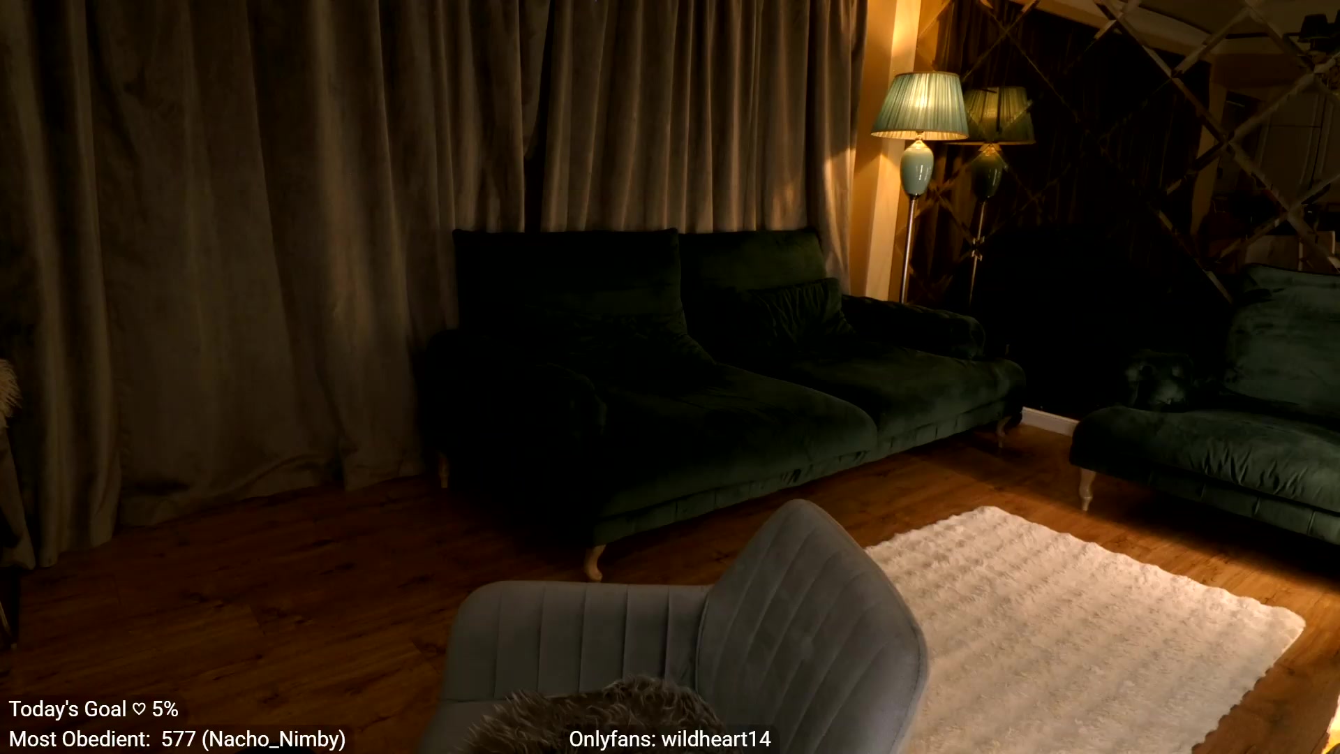 Gallery image thumbnail from Yveline's myfreecams stream on, 08/25/2026, 21:01 image 14 of 20
