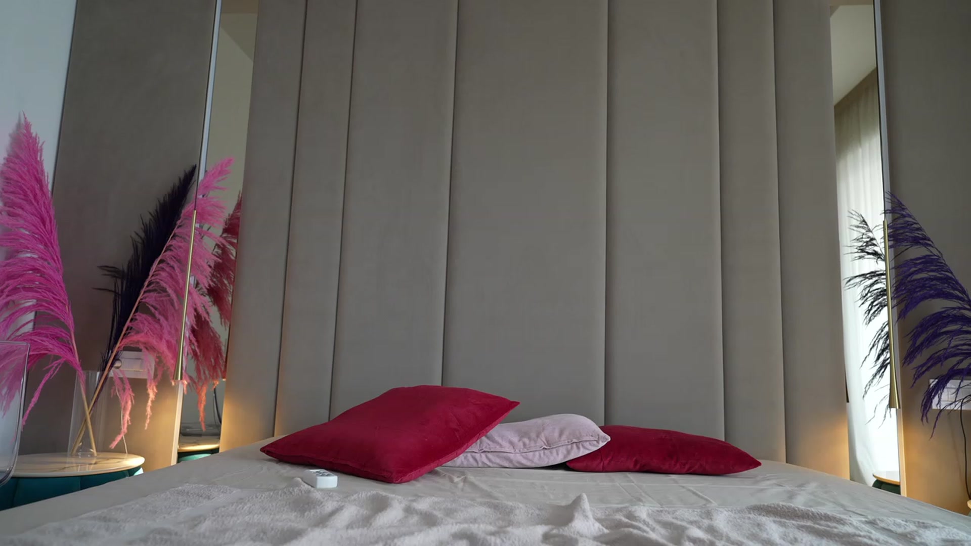 Gallery image thumbnail from YvonnaOne's myfreecams stream on, 03/14/2024, 11:57 image 15 of 20