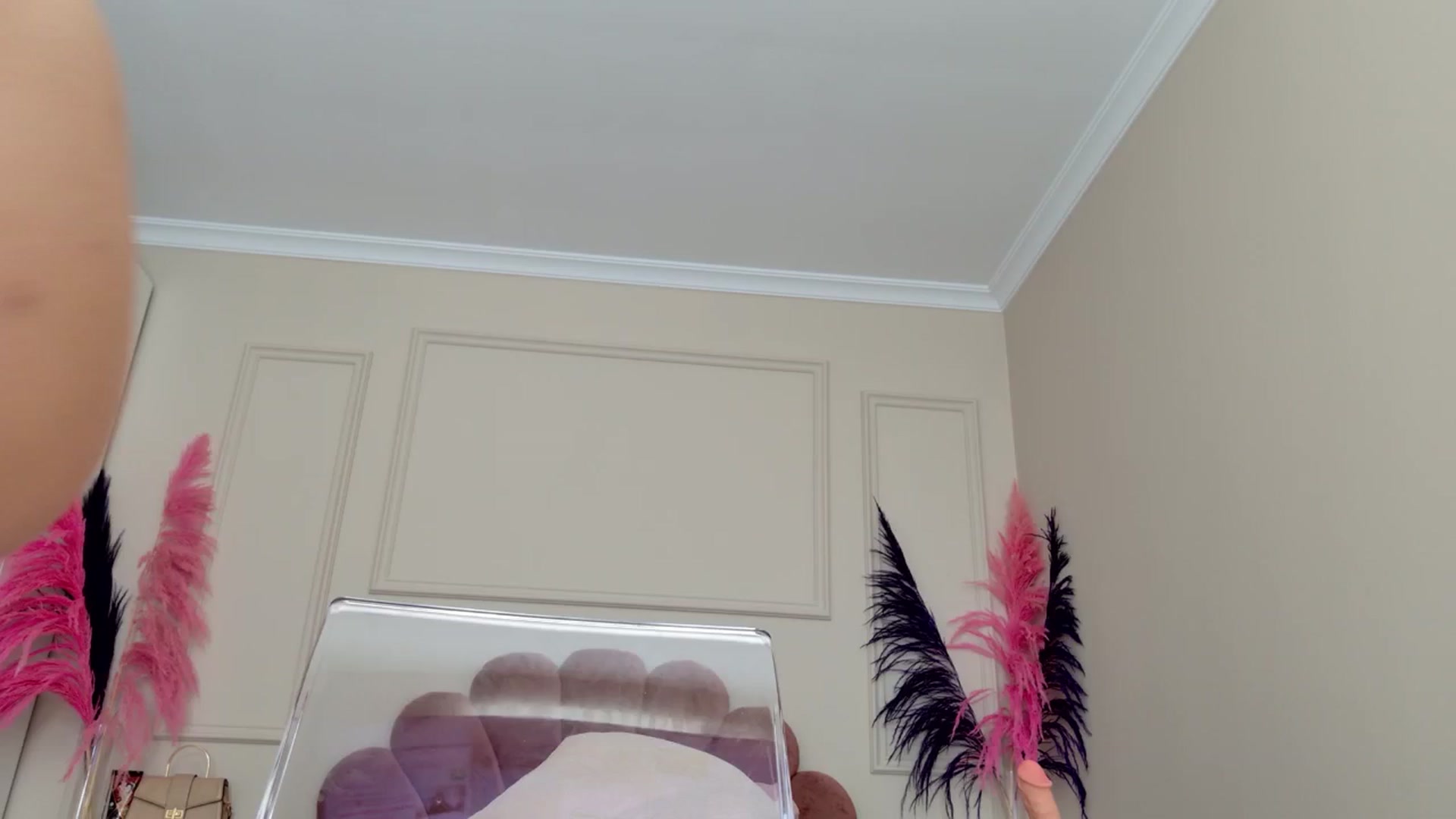 Gallery image thumbnail from YvonnaOne's myfreecams stream on, 05/16/2024, 12:37 image 20 of 20