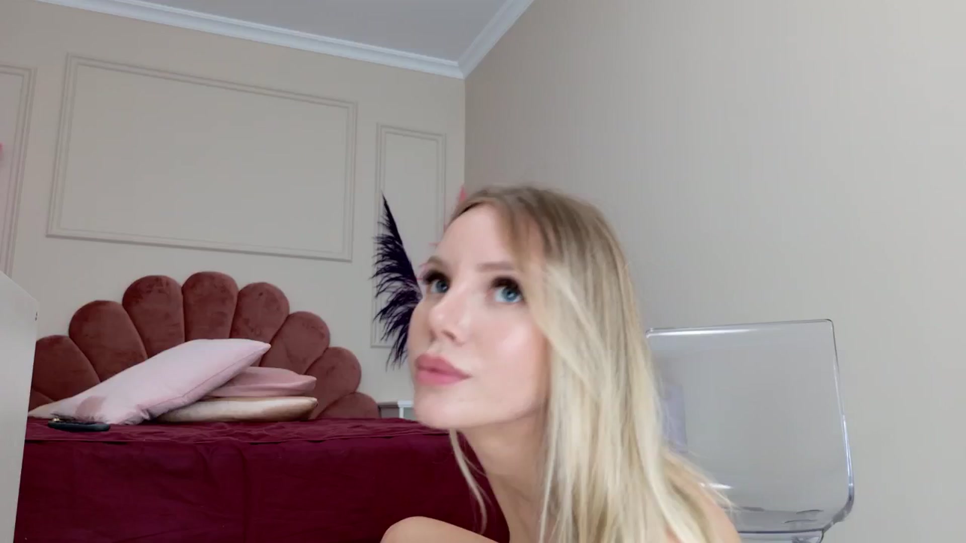 Gallery image thumbnail from YvonnaOne's myfreecams stream on, 05/18/2024, 10:52 image 20 of 20