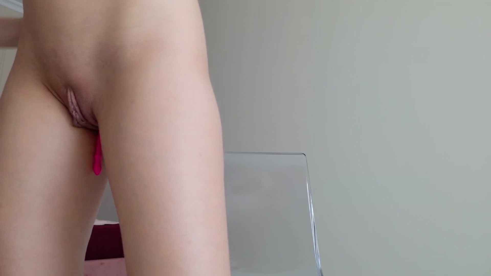 Gallery image thumbnail from YvonnaOne's myfreecams stream on, 05/31/2024, 09:07 image 11 of 20