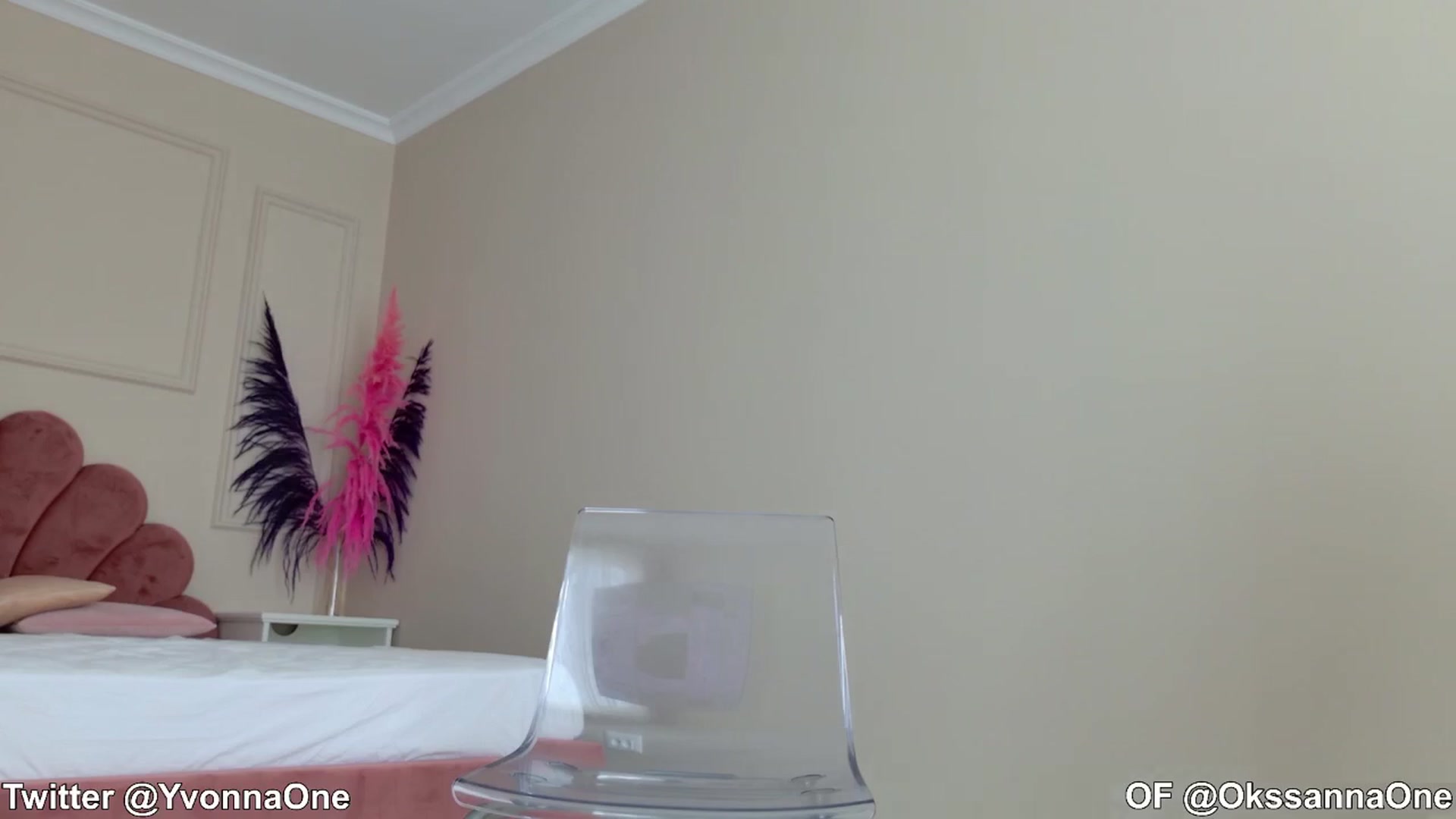 Gallery image thumbnail from YvonnaOne's myfreecams stream on, 06/28/2024, 13:48 image 8 of 20