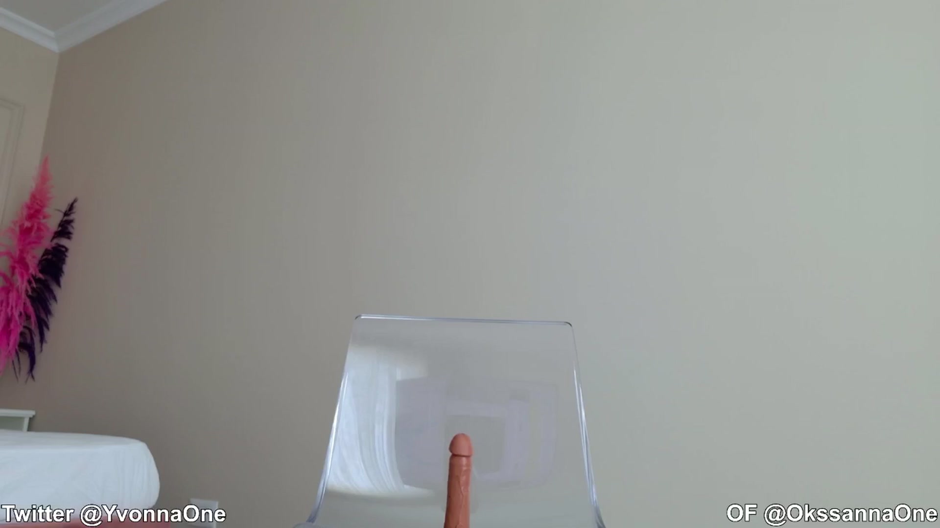 Gallery image thumbnail from YvonnaOne's myfreecams stream on, 06/28/2024, 15:34 image 9 of 20