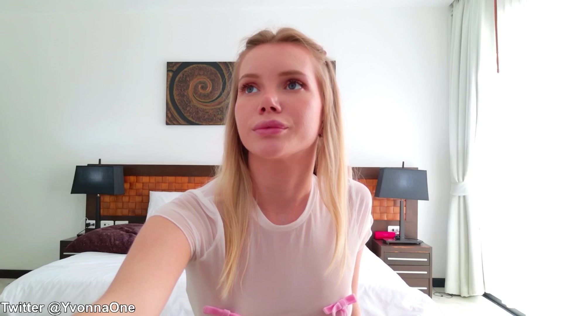 Gallery image thumbnail from YvonnaOne's myfreecams stream on, 03/13/2025, 07:22 image 11 of 20