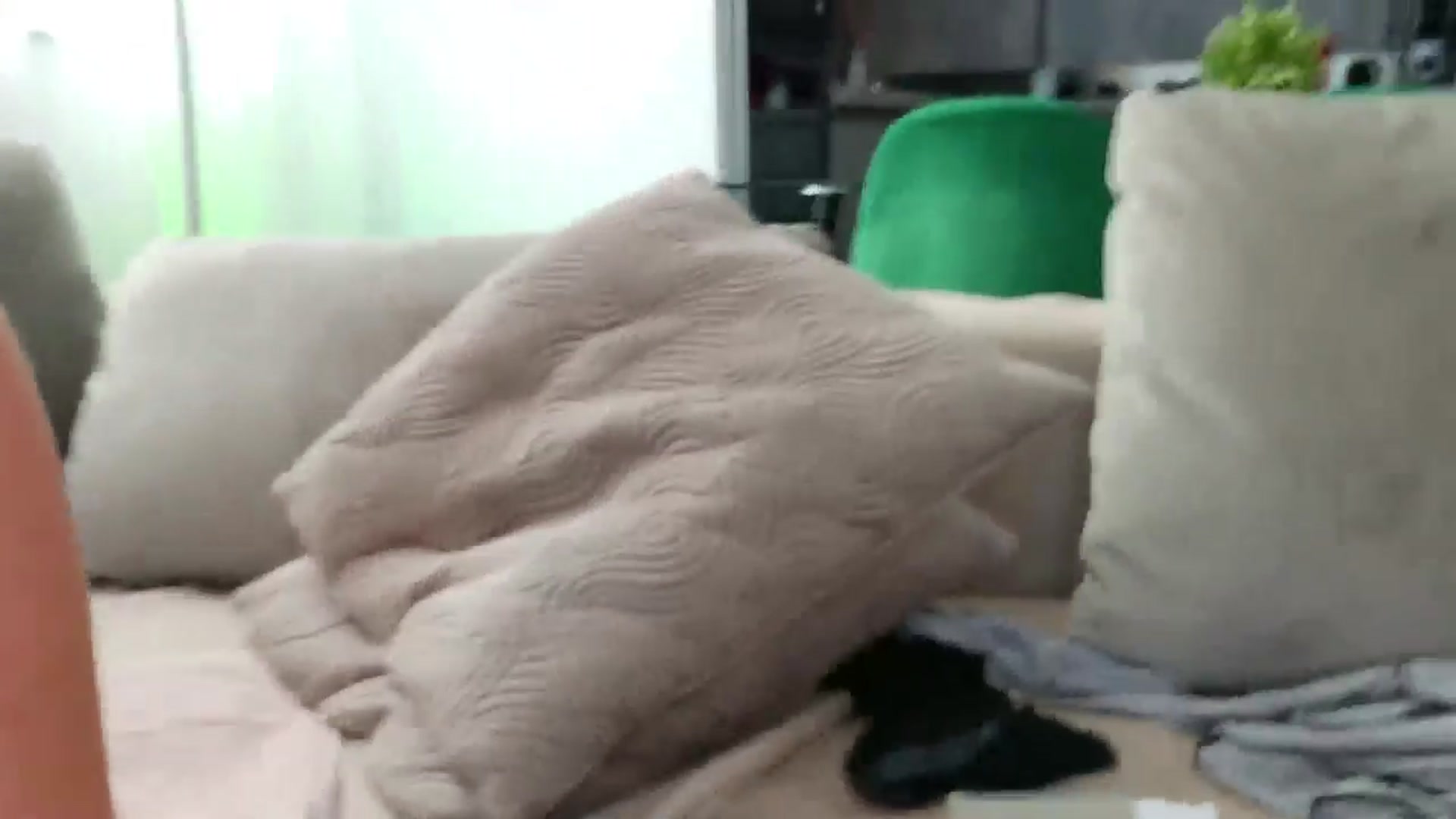Gallery image thumbnail from YvonnaOne's myfreecams stream on, 04/23/2025, 13:21 image 15 of 20