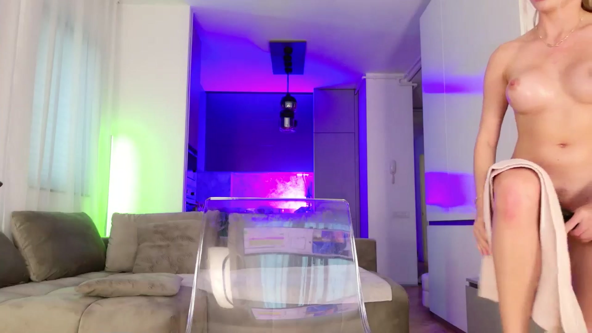 Gallery image thumbnail from YvonnaOne's myfreecams stream on, 06/30/2025, 17:58 image 18 of 20
