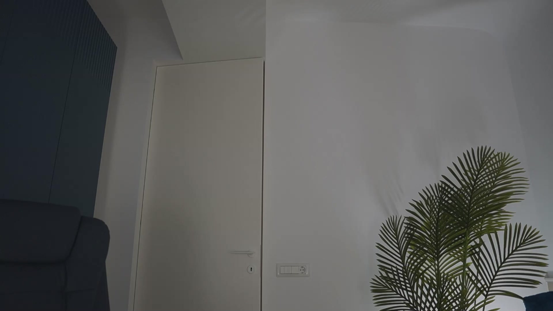 Gallery image thumbnail from YvonnaOne's myfreecams stream on, 04/01/2026, 15:57 image 10 of 20