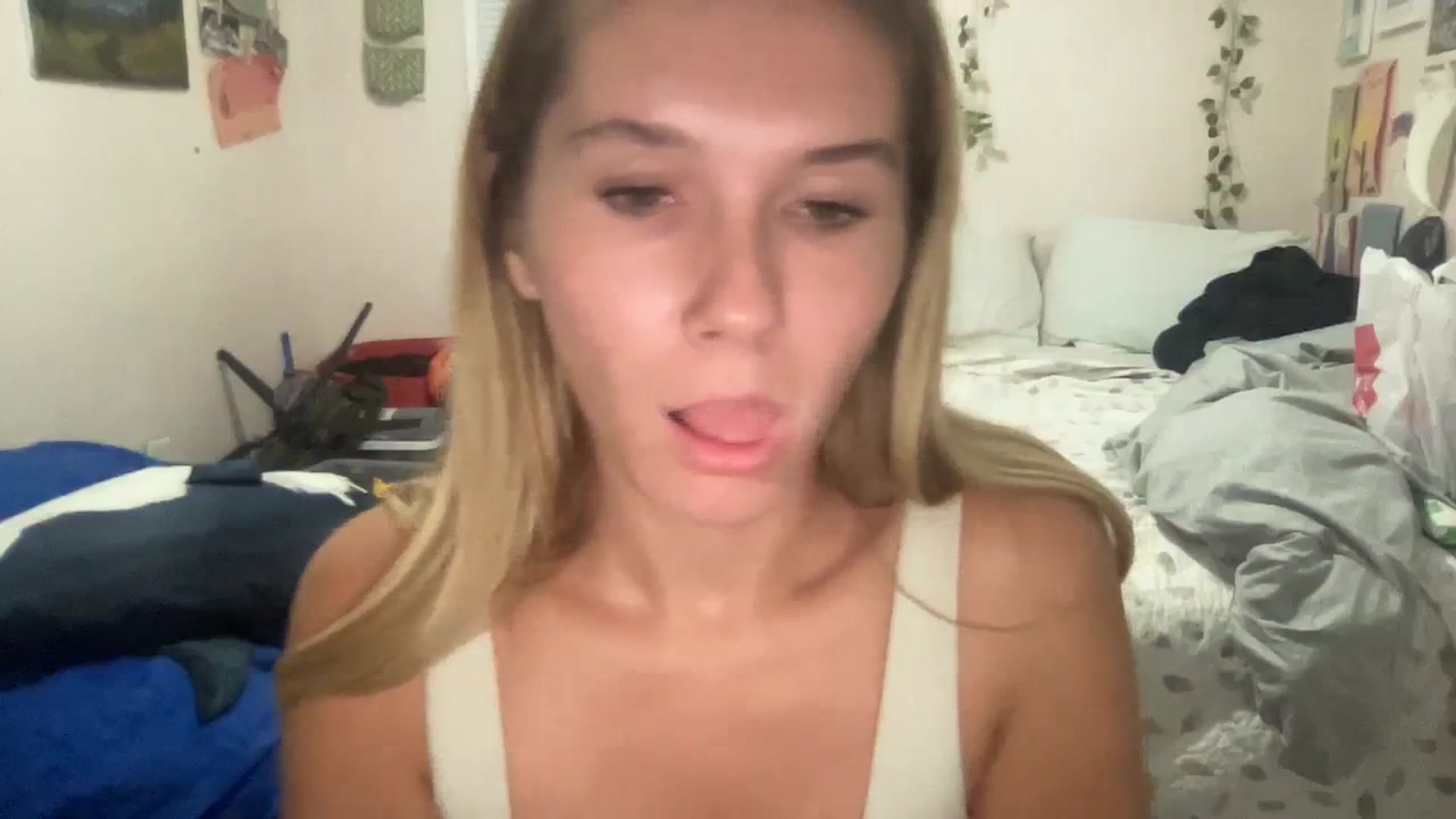 Gallery image thumbnail from ZRae420's myfreecams stream on, 09/11/2023, 03:49 image 7 of 20
