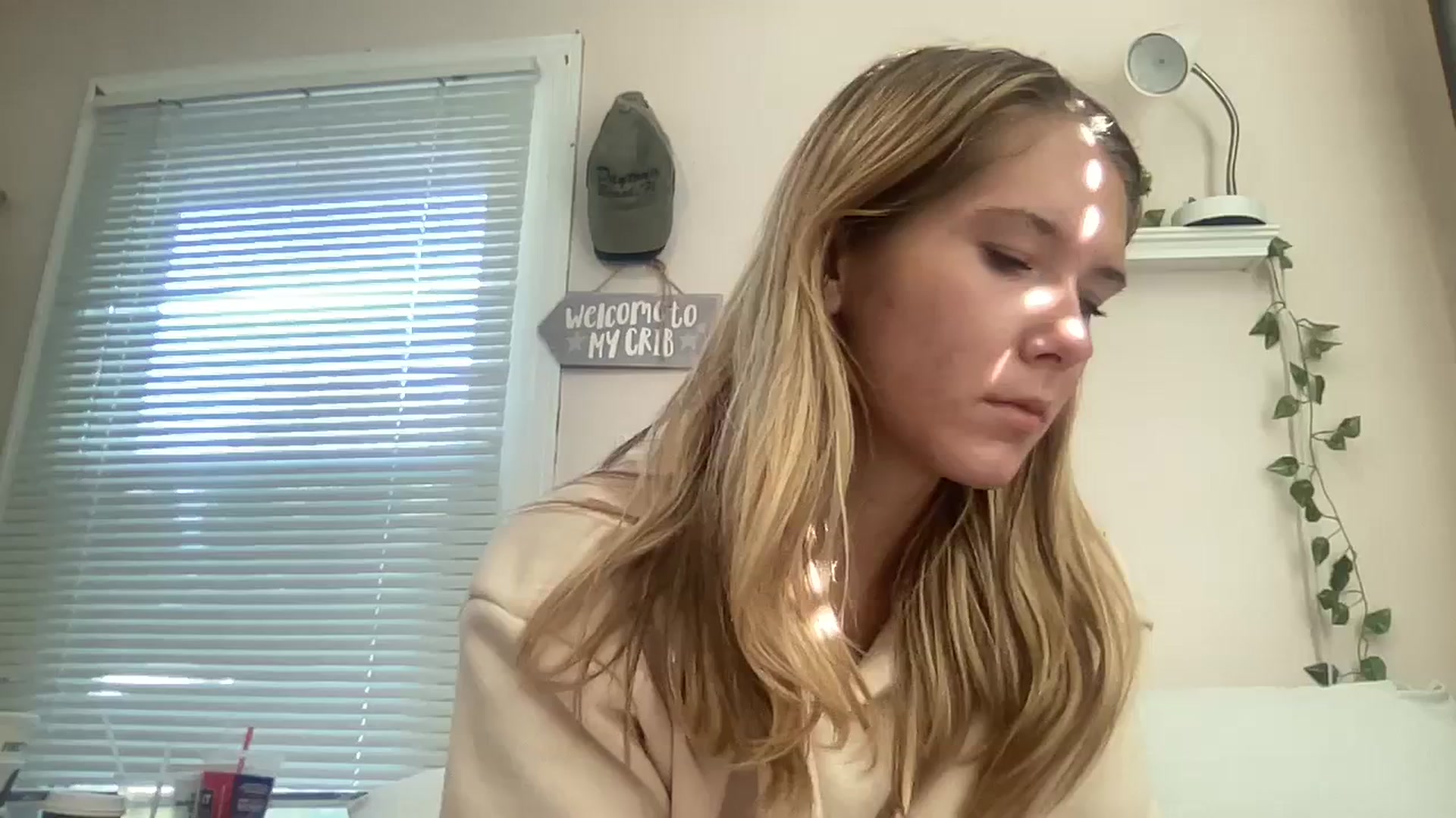 Gallery image thumbnail from ZRae420's myfreecams stream on, 09/11/2023, 13:45 image 20 of 20