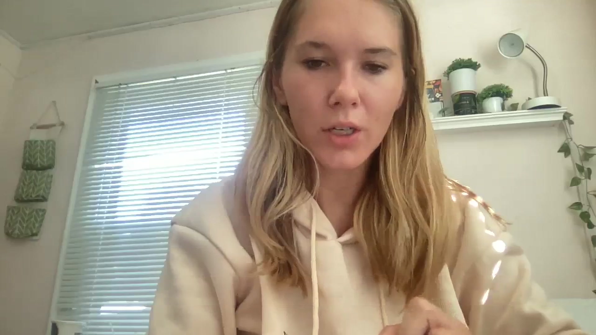 Gallery image thumbnail from ZRae420's myfreecams stream on, 09/11/2023, 13:59 image 12 of 20