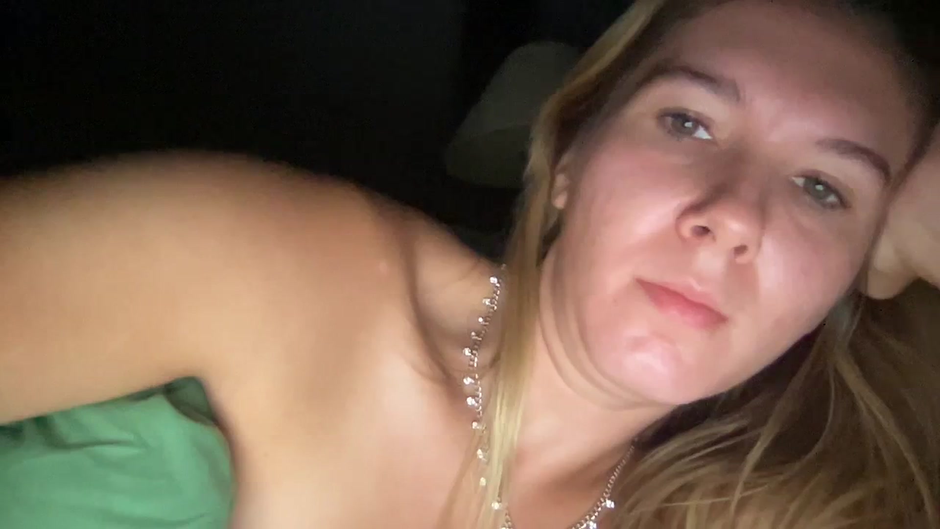 Gallery image thumbnail from ZRae420's myfreecams stream on, 10/05/2023, 08:35 image 20 of 20